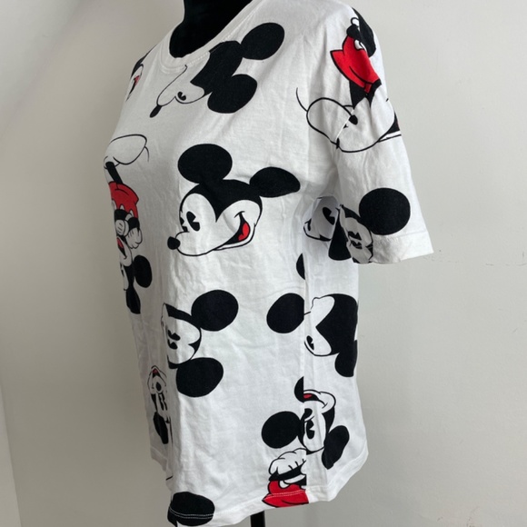 Disney Upside-Down Inverted Mickey Mouse T-Shirt - Picture 2 of 5